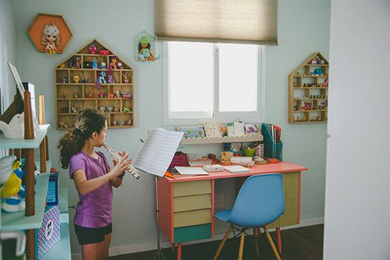 פינות עבודה ושולחנות כתיבה בחדרי ילדים
