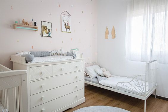 עיצוב חדר ילדים משותף לתינוקת ואחות גדולה