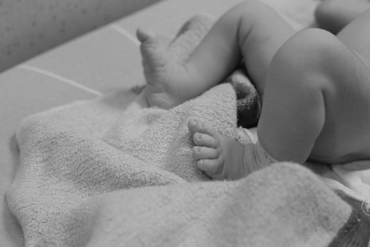 רגליים של תינוק